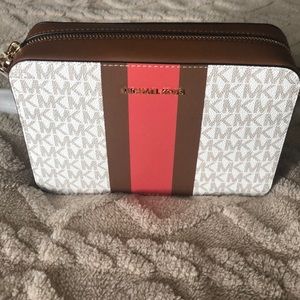 Michael Kors EW Crossbody Bag